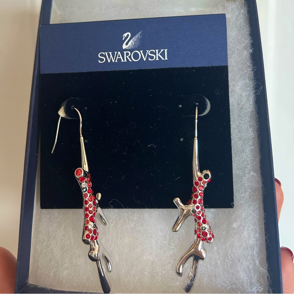 Swarovski drop earrings
